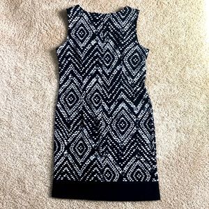 Mario serrani black and white sleeveless dress